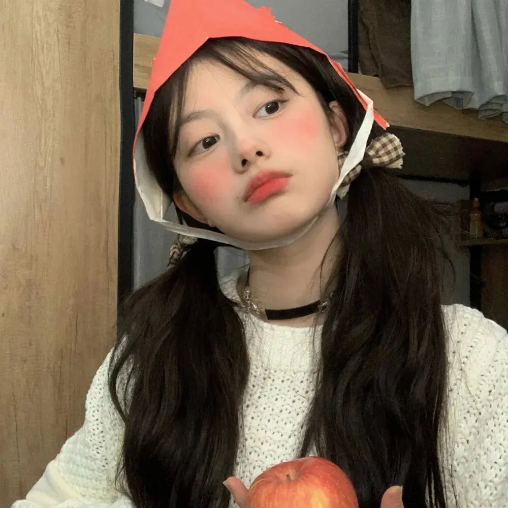 早逝白月光穿十一年后成全家福星2